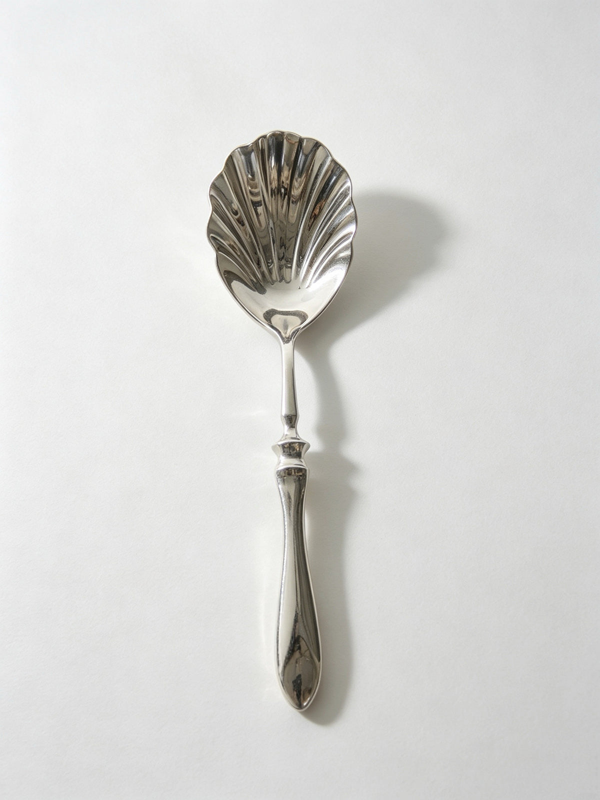Lune Flatware Set